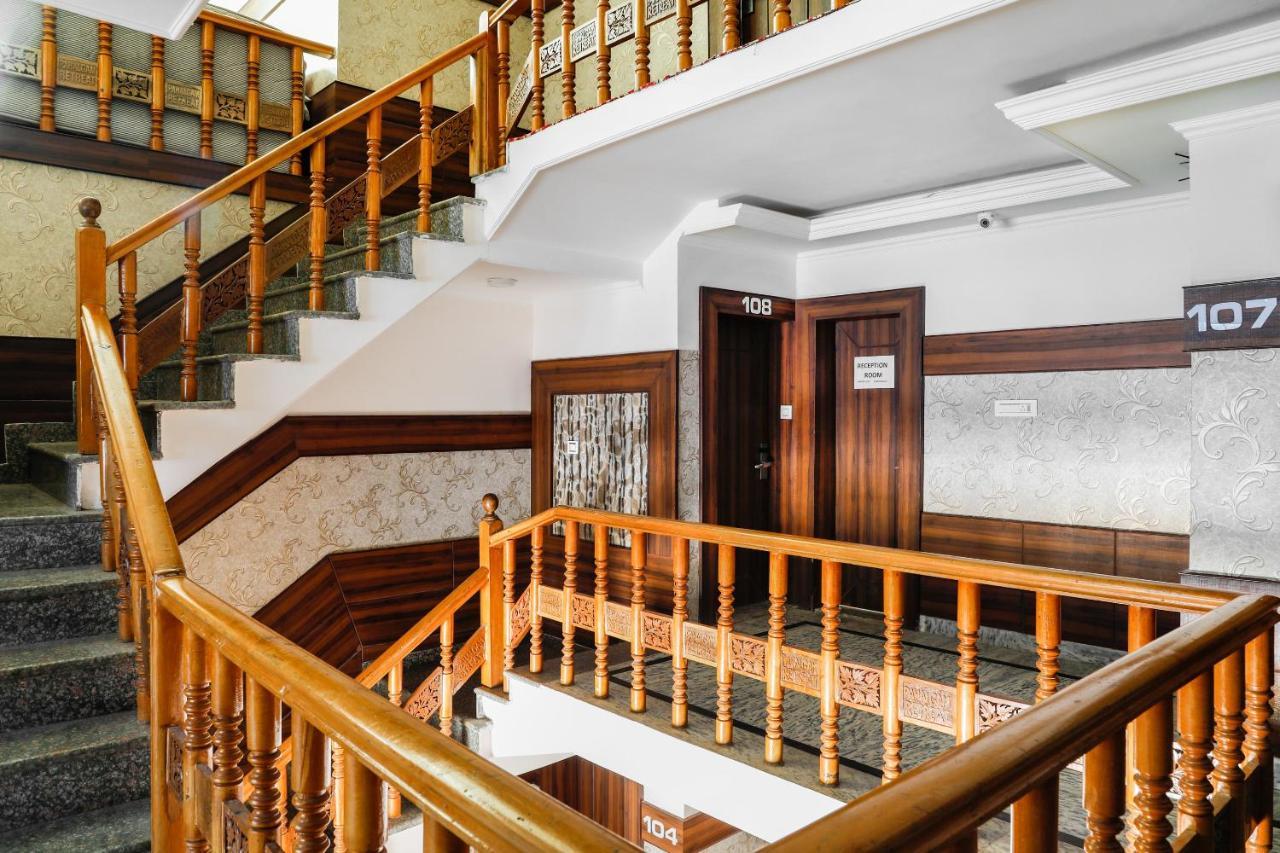Pahalgam Retreat Hotel Екстериор снимка