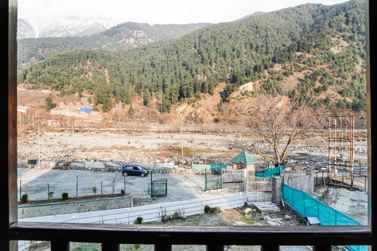 Pahalgam Retreat Hotel Екстериор снимка